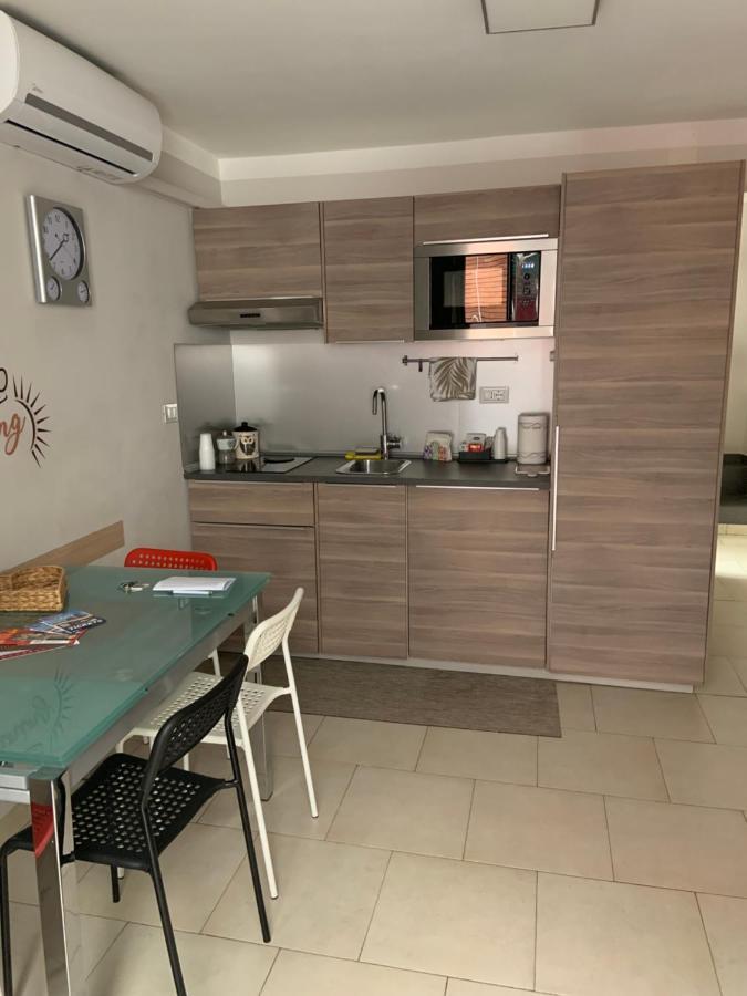 נאפולי Plebiscito Home מראה חיצוני תמונה